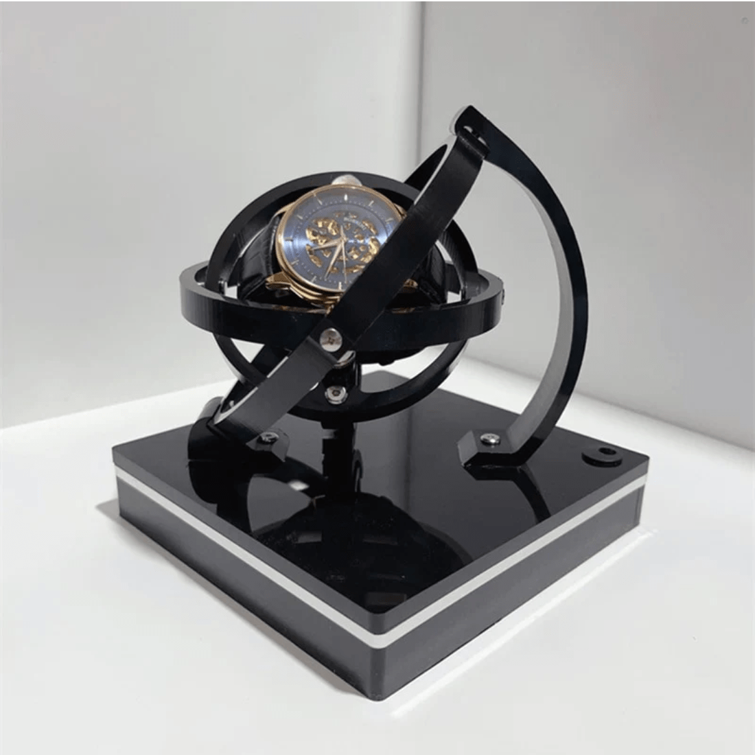Moktan Sabai – Silent Automatic Watch Winder with Display Case – image 53740084756826